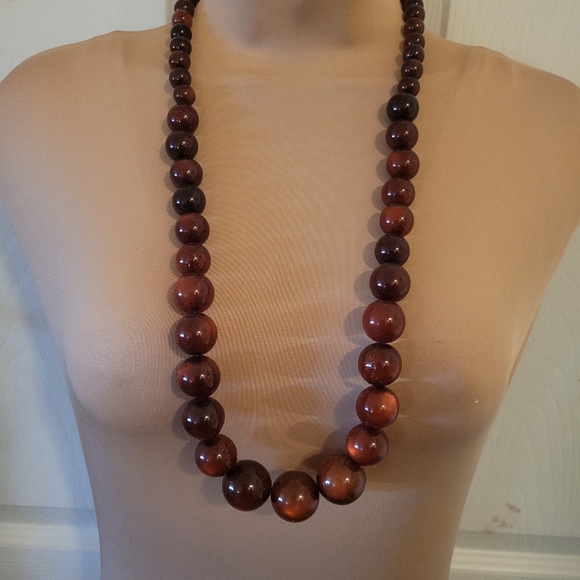 Jewelry Vtg Large Beads Necklace Poshmark